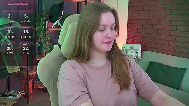 Snapshot of KellyPoter chatting on 02-21-26, 09:21 KellyPoter online show from 02-21-26, 09:21