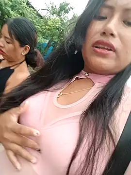 Snapshot of Karol-kamila19 chatting on 12-02-24, 01:02 Karol-kamila19 online show from 12-02-24, 01:02