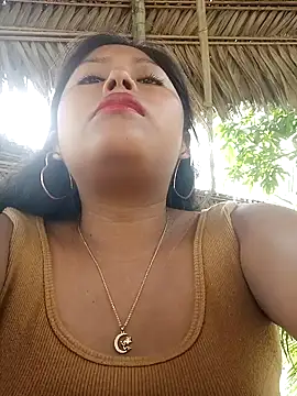 Snapshot of Karol-kamila19 chatting on 12-30-24, 12:52 Karol-kamila19 online show from 12-30-24, 12:52