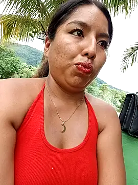 Snapshot of Karol-kamila19 chatting on 01-13-25, 04:51 Karol-kamila19 online show from 01-13-25, 04:51