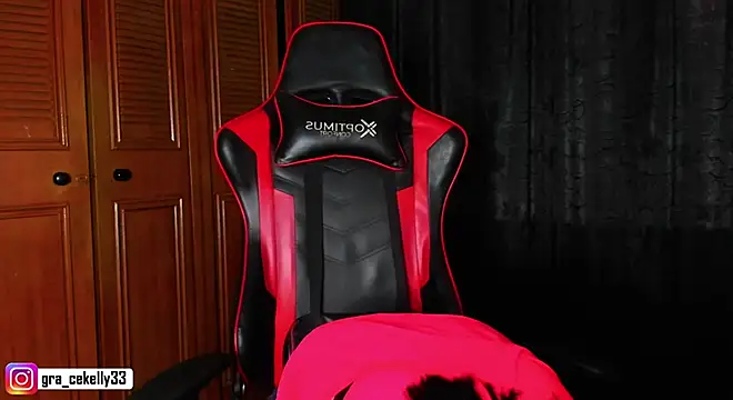 gracekelly12 online show from 01-20-25, 09:53