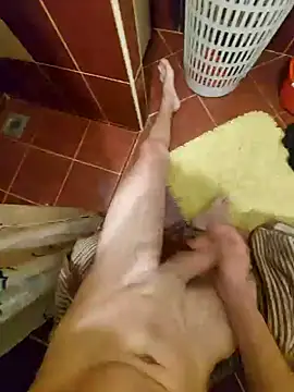 Snapshot of Deniell-01 chatting on 11-13-25, 12:15 Deniell-01 online show from 11-13-25, 12:15