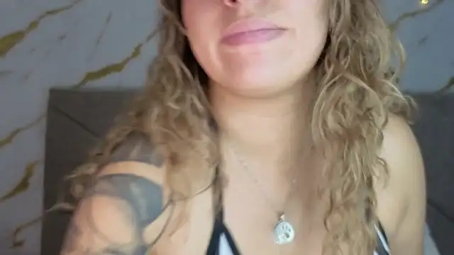 agatha 97  online show from 09-25-25, 03:54