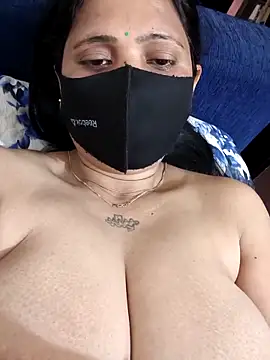 Snapshot of Neha8923 chatting on 03-20-25, 04:29 Neha8923 online show from 03-20-25, 04:29