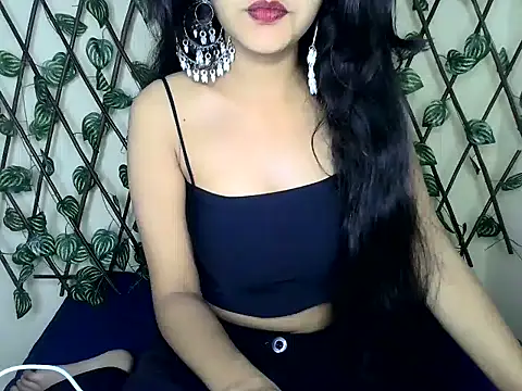 SUZY FROMUS online show from 03-22-25, 05:20