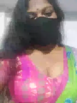 Snapshot of Ramya-Lovely chatting on 12-05-24, 09:50 Ramya-Lovely online show from 12-05-24, 09:50