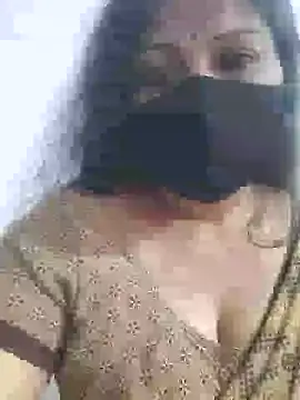 Snapshot of Ramya-Lovely chatting on 12-19-24, 05:07 Ramya-Lovely online show from 12-19-24, 05:07