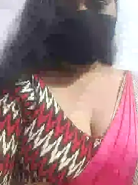Snapshot of Ramya-Lovely chatting on 12-26-24, 11:24 Ramya-Lovely online show from 12-26-24, 11:24