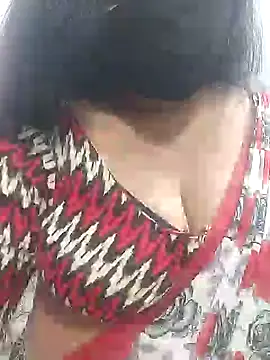 Snapshot of Ramya-Lovely chatting on 01-02-25, 03:19 Ramya-Lovely online show from 01-02-25, 03:19