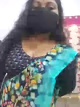 Snapshot of Ramya-Lovely chatting on 01-05-25, 08:43 Ramya-Lovely online show from 01-05-25, 08:43