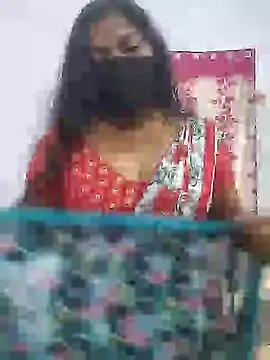 Snapshot of Ramya-Lovely chatting on 01-08-25, 09:00 Ramya-Lovely online show from 01-08-25, 09:00