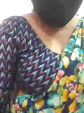 Snapshot of Ramya-Lovely chatting on 01-09-25, 05:44 Ramya-Lovely online show from 01-09-25, 05:44