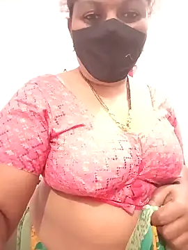 Snapshot of Ramya-Lovely chatting on 01-24-25, 08:13 Ramya-Lovely online show from 01-24-25, 08:13