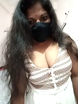 Snapshot of Ramya-Lovely chatting on 02-24-25, 07:30 Ramya-Lovely online show from 02-24-25, 07:30