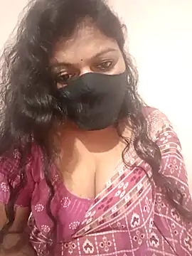 Snapshot of Ramya-Lovely chatting on 03-20-25, 10:18 Ramya-Lovely online show from 03-20-25, 10:18