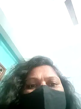 Snapshot of Ramya-Lovely chatting on 12-22-25, 11:57 Ramya-Lovely online show from 12-22-25, 11:57