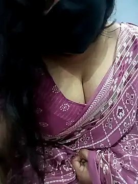 Snapshot of Ramya-Lovely chatting on 01-07-26, 01:19 Ramya-Lovely online show from 01-07-26, 01:19