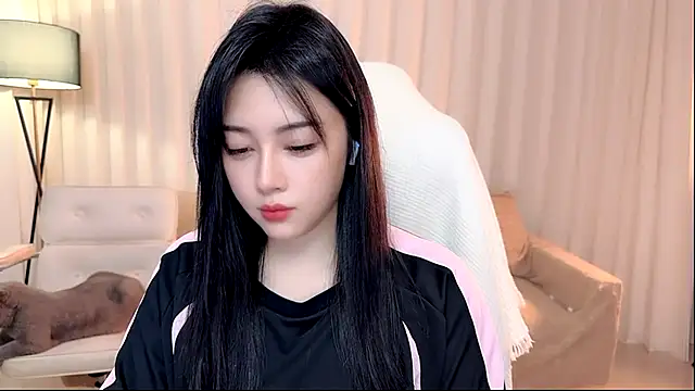 Snapshot of K-moumou chatting on 07-15-26, 04:23 K-moumou online show from 07-15-26, 04:23