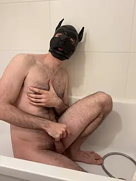 Snapshot of FrenchCamDog chatting on 01-17-25, 05:19 FrenchCamDog online show from 01-17-25, 05:19