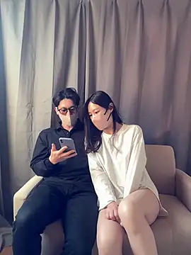 Snapshot of cupido_meimei chatting on 02-22-25, 01:00 cupido meimei online show from 02-22-25, 01:00