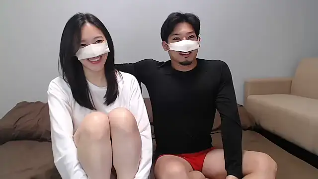 Snapshot of cupido_meimei chatting on 12-20-25, 01:02 cupido meimei online show from 12-20-25, 01:02