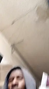 Snapshot of willywonka7793 chatting on 01-08-25, 04:55 willywonka7793 online show from 01-08-25, 04:55