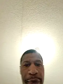 Snapshot of willywonka7793 chatting on 02-19-25, 05:49 willywonka7793 online show from 02-19-25, 05:49