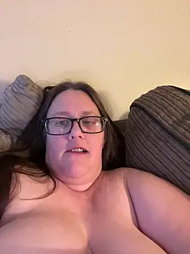 Foxy Evie40XO online show from 12-20-24, 11:37