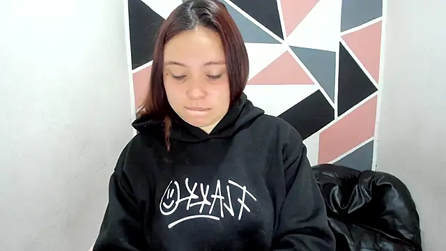 Snapshot of Carol_Pinter chatting on 11-19-25, 03:01 Carol Pinter online show from 11-19-25, 03:01