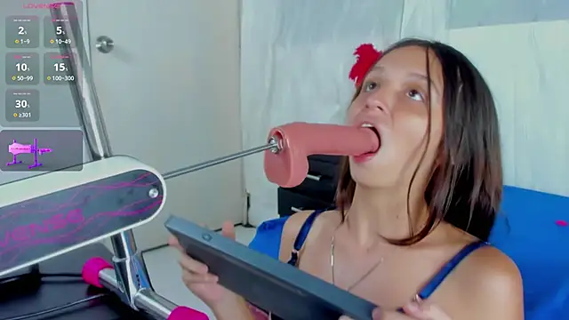 lucy cooper01 online show from 12-11-24, 01:58