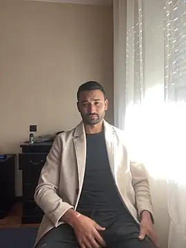 Snapshot of ali_babachapter2 chatting on 12-14-24, 11:39 ali babachapter2 online show from 12-14-24, 11:39