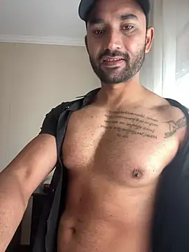Snapshot of ali_babachapter2 chatting on 12-25-24, 11:11 ali babachapter2 online show from 12-25-24, 11:11