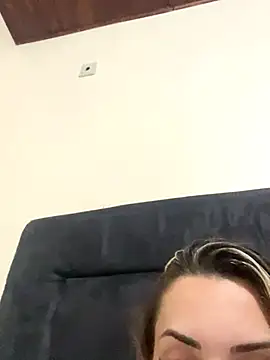 hotskinny1 online show from 12-02-24, 12:30