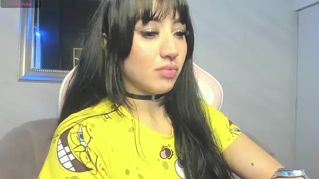 Snapshot of Sexy_adara_1b chatting on 12-13-24, 03:27 Sexy adara 1b online show from 12-13-24, 03:27