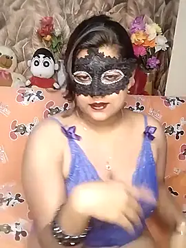 Snapshot of Hottyalia chatting on 01-09-25, 05:54 Hottyalia online show from 01-09-25, 05:54