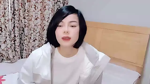 Linda-LL online show from 02-23-25, 06:07