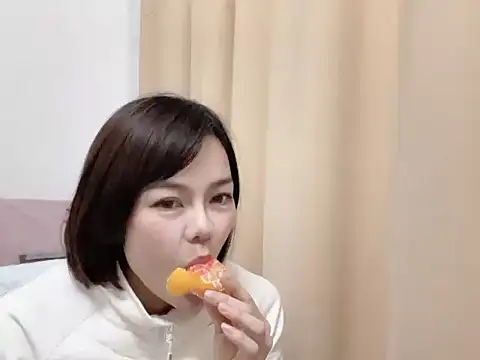 Linda-LL online show from 12-05-25, 12:58