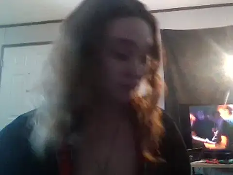 Snapshot of IvanaPlenty chatting on 01-11-25, 10:40 IvanaPlenty online show from 01-11-25, 10:40