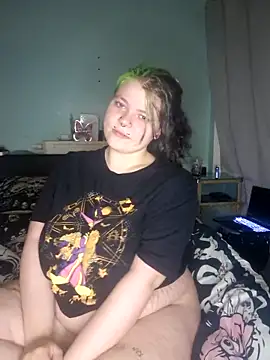 kira 132 online show from 10-04-25, 10:52