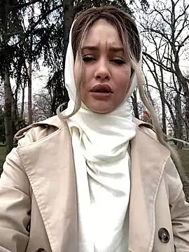 Snapshot of KikiWatson chatting on 01-01-25, 08:02 KikiWatson online show from 01-01-25, 08:02