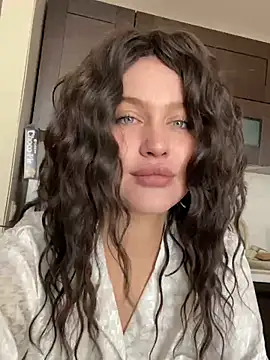 Snapshot of KikiWatson chatting on 02-05-25, 11:02 KikiWatson online show from 02-05-25, 11:02