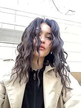 Snapshot of KikiWatson chatting on 02-15-25, 07:06 KikiWatson online show from 02-15-25, 07:06