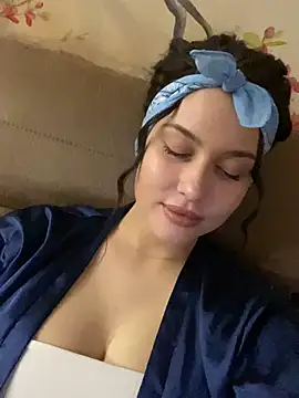 Snapshot of KikiWatson chatting on 02-27-25, 05:04 KikiWatson online show from 02-27-25, 05:04