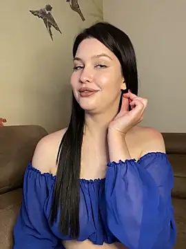 Snapshot of KikiWatson chatting on 03-19-25, 11:06 KikiWatson online show from 03-19-25, 11:06