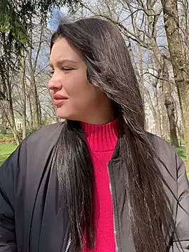 Snapshot of KikiWatson chatting on 03-20-25, 08:09 KikiWatson online show from 03-20-25, 08:09