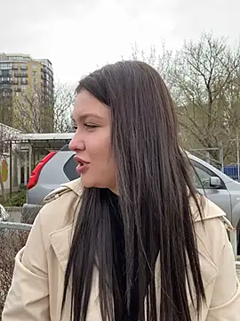 Snapshot of KikiWatson chatting on 03-21-25, 07:11 KikiWatson online show from 03-21-25, 07:11