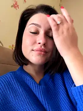 Snapshot of KikiWatson chatting on 10-26-25, 11:05 KikiWatson online show from 10-26-25, 11:05