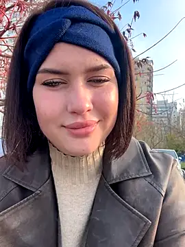 Snapshot of KikiWatson chatting on 11-07-25, 07:08 KikiWatson online show from 11-07-25, 07:08