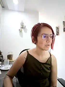 Snapshot of your_red_rose_ chatting on 12-04-24, 01:42 your red rose online show from 12-04-24, 01:42