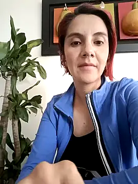 Snapshot of your_red_rose_ chatting on 01-11-25, 05:40 your red rose online show from 01-11-25, 05:40